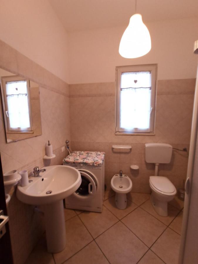 Villa Beatrice Serranova Luaran gambar